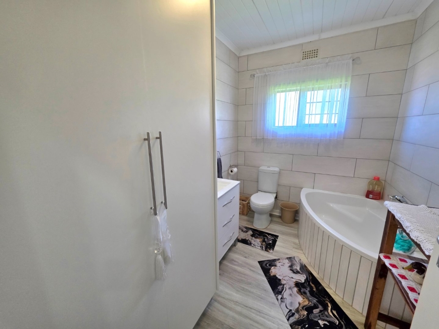 3 Bedroom Property for Sale in Paul Roux Free State